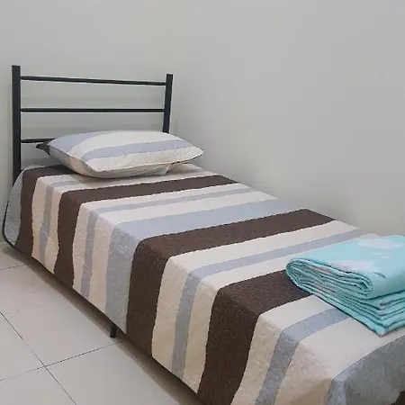 Homestay Alfaruqi Gambang 1 Exterior photo